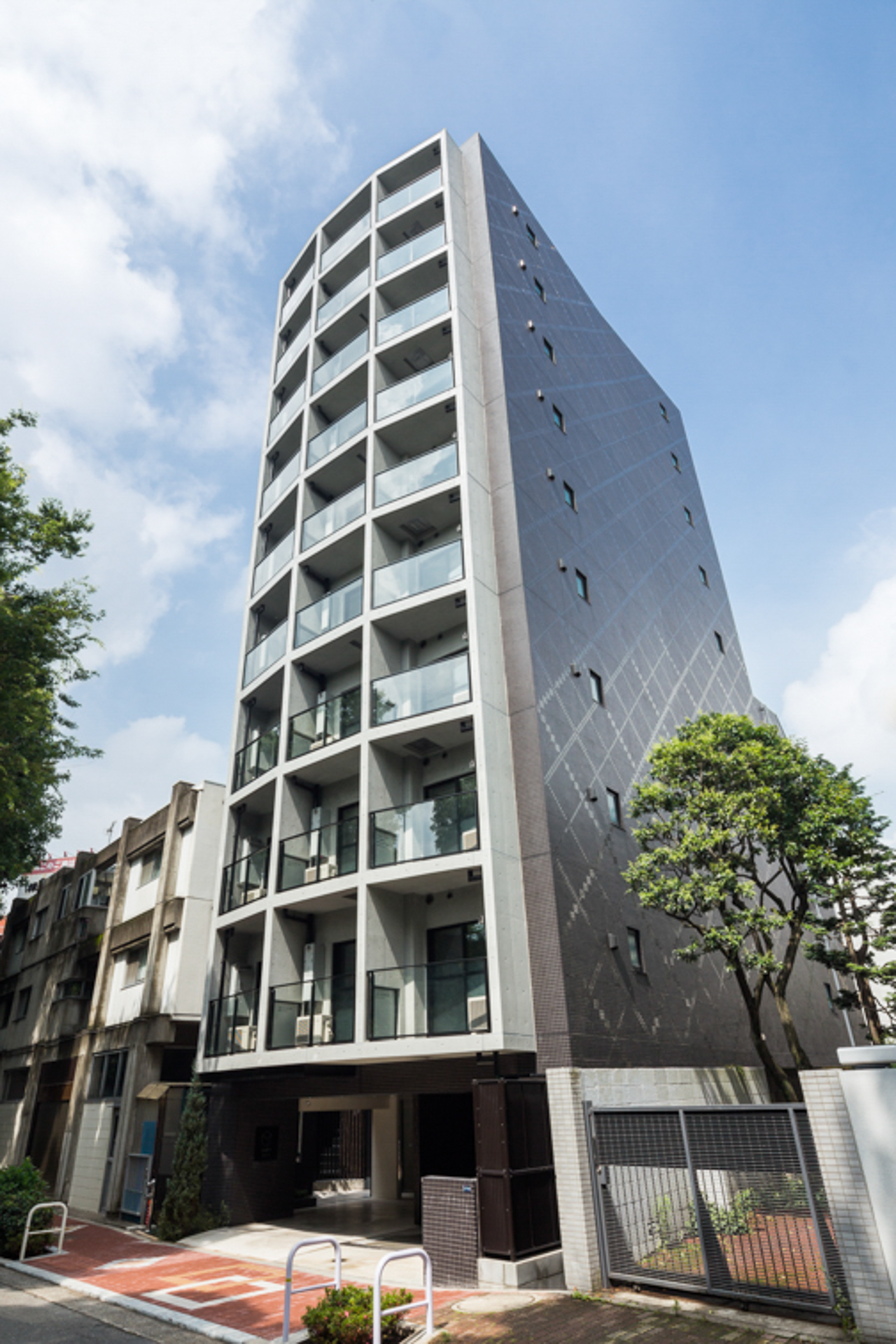 ZOOM恵比寿803 | ZOOMRENT ｜ LENZ DX