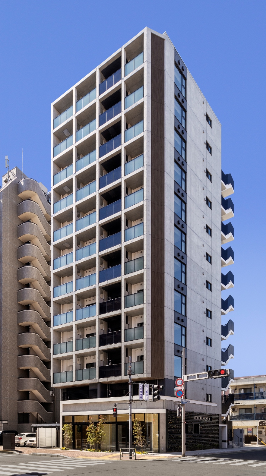 ZOOM三鷹 | ZOOMRENT ｜ LENZ DX