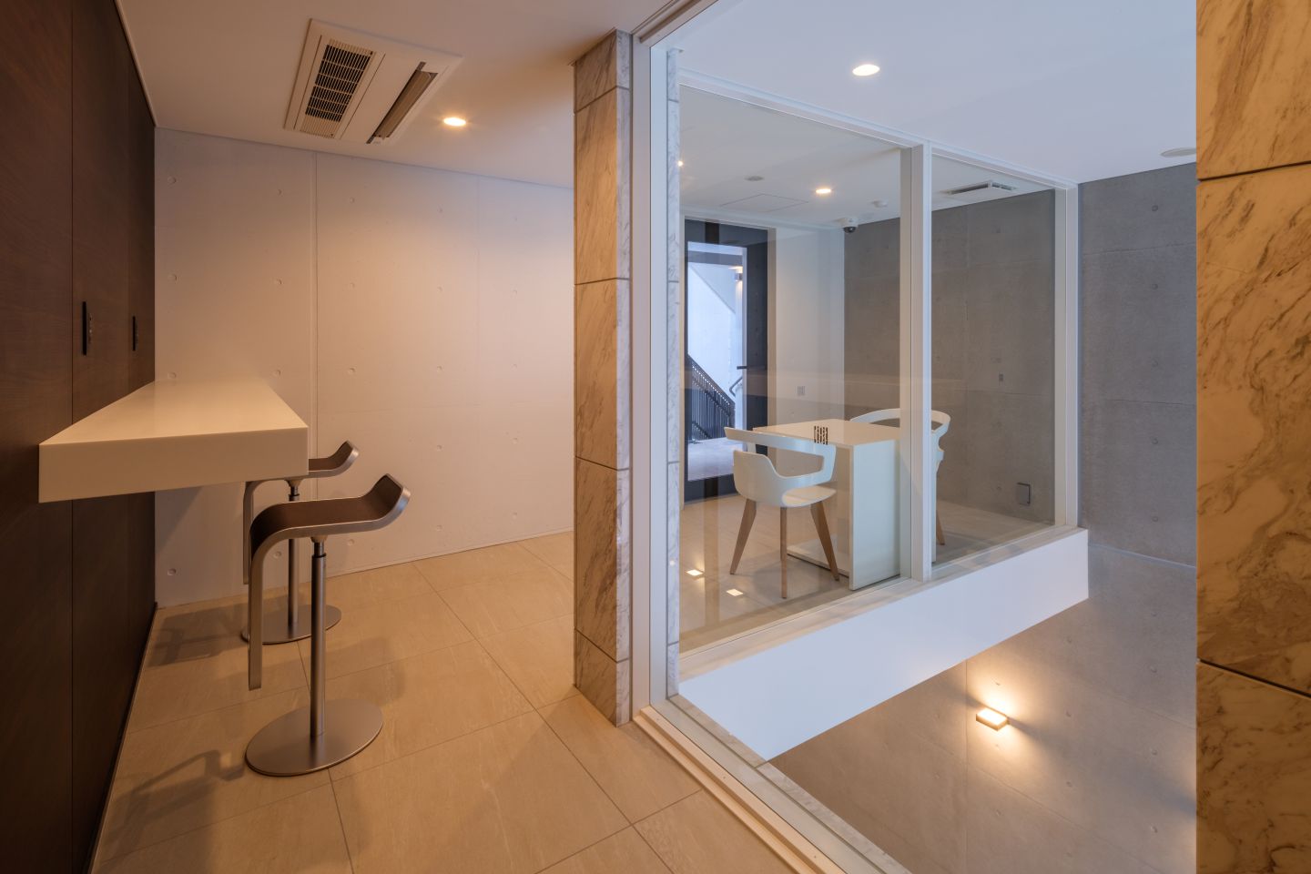 ZOOM神田 | ZOOMRENT ｜ LENZ DX